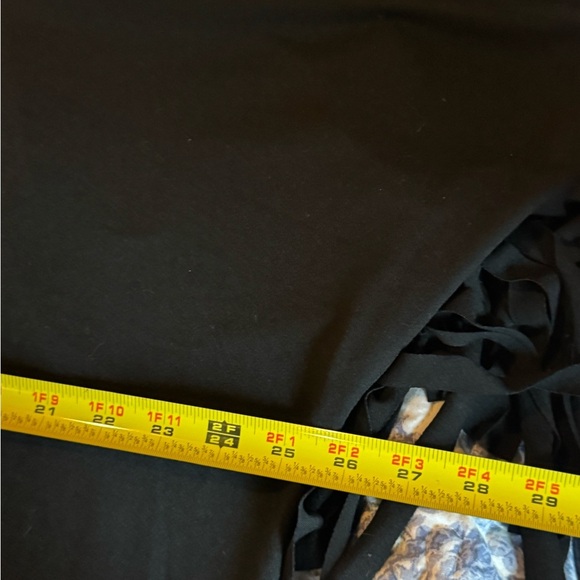 Black Fringe plus top - Picture 4 of 5